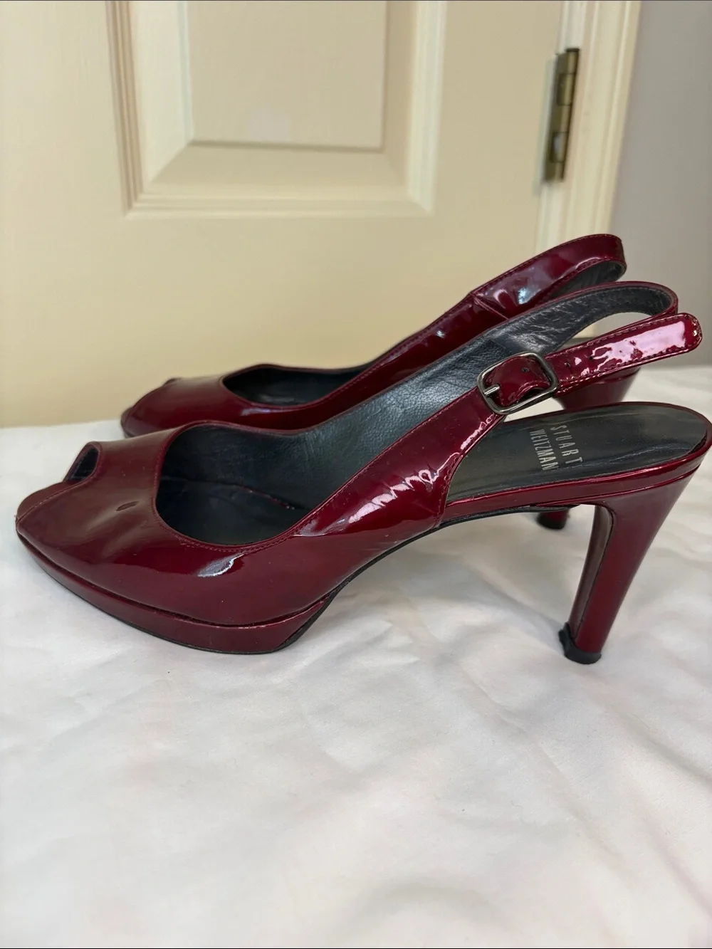 Stuart Weitzman Burgundy Red Patent Peep Toe Sling Back Heels Retro Style Size 8